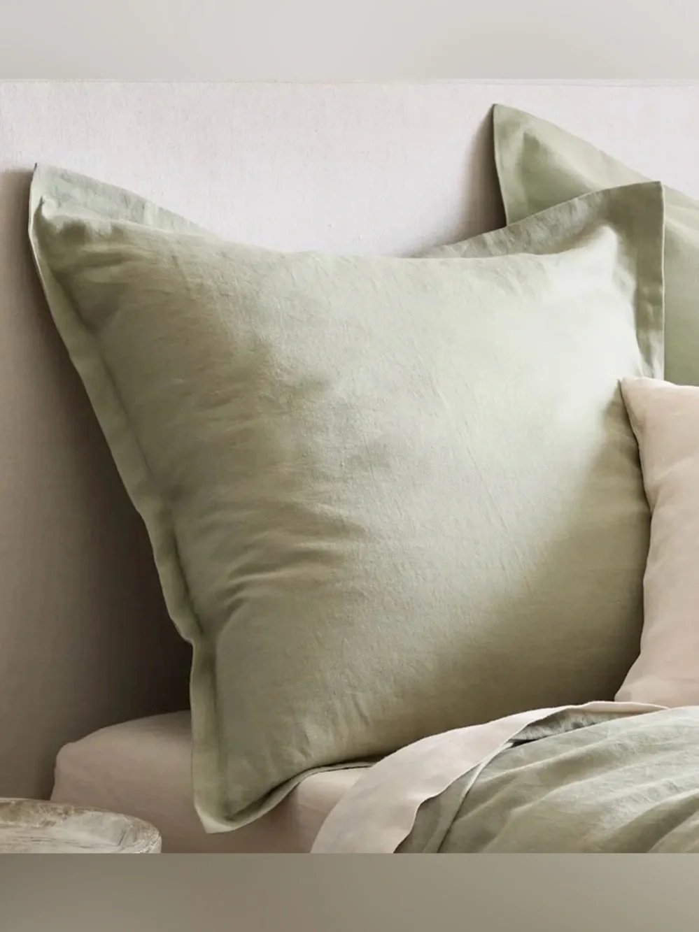 NWOT Quince European Linen Euro Sham, 26 X 26 (Willowleaf)